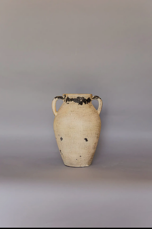 Distressed Antiqued Amphora – Noir Crest